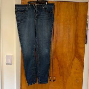 Torrid Women's Sky High Skinny Dark Wash Denim Tall Stretch Jeans 22XT